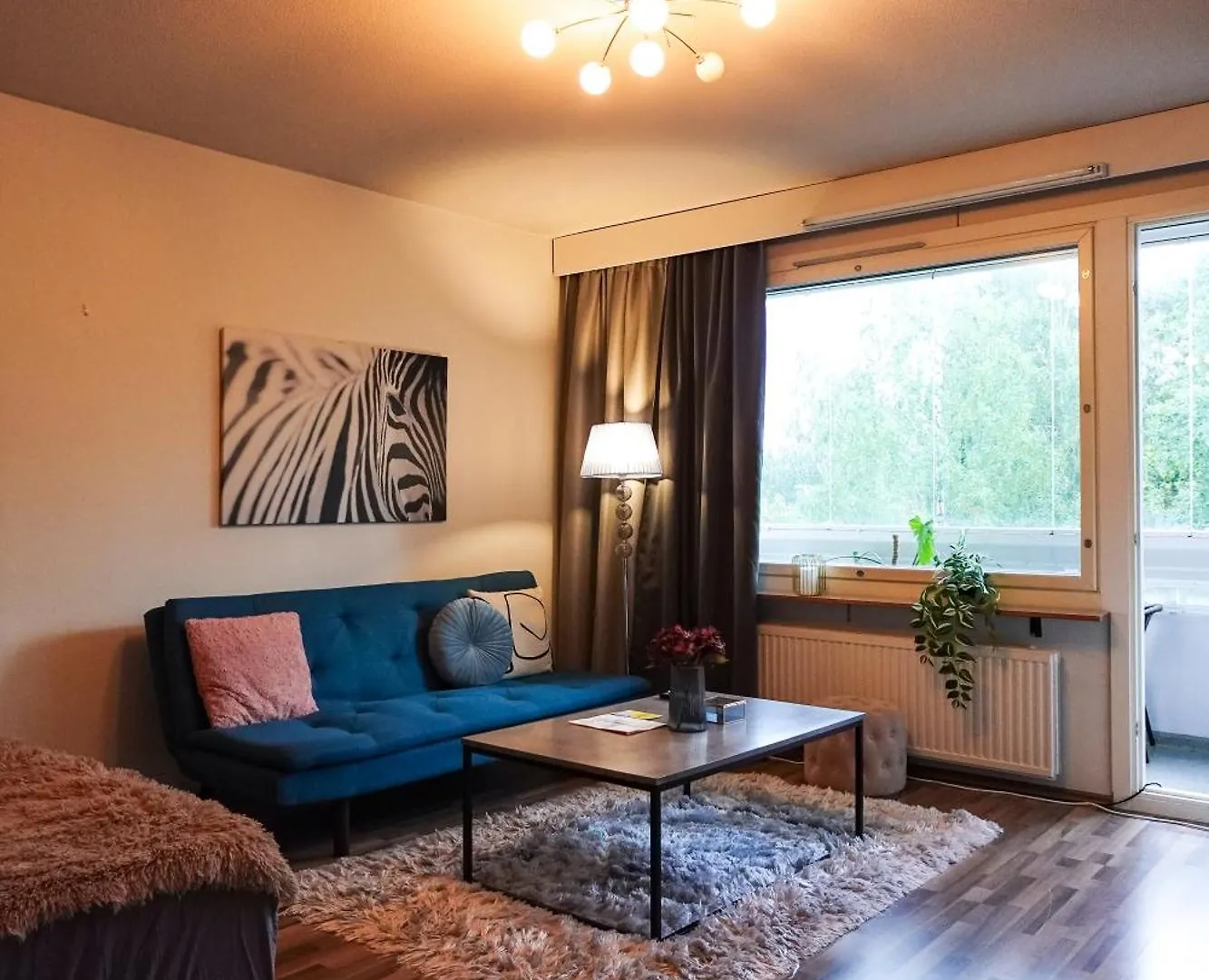 Apartment Family Retreat Near Train And KuusijäRvi Lake Vantaa