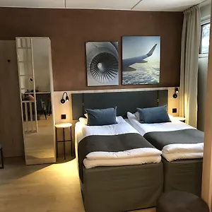 3* Hotell Pilot Airport